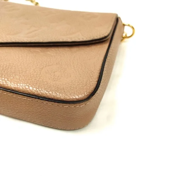 Louis Vuitton Felicie - Picture 6 of 16